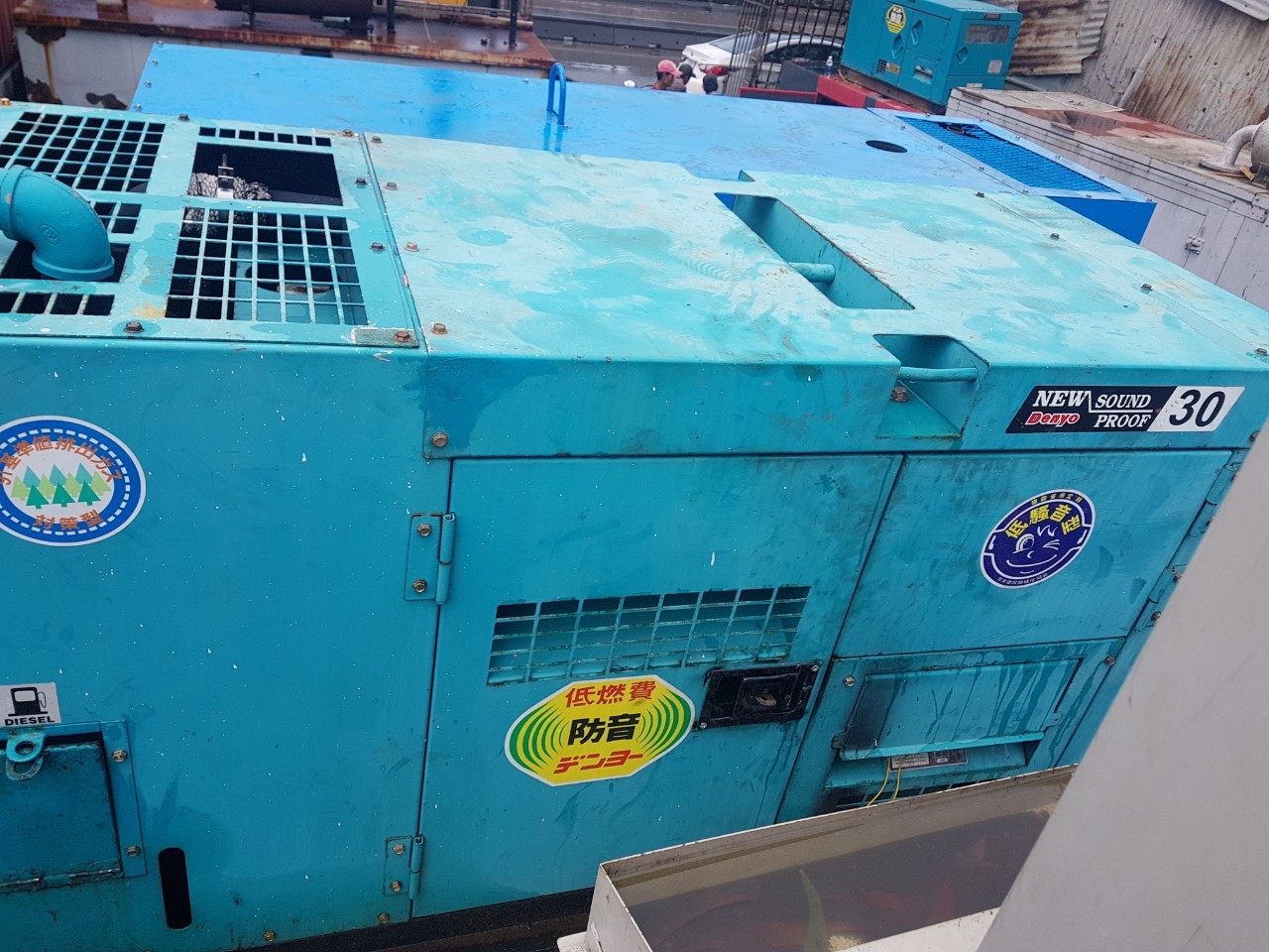 máy phát điện 30kVA cũ máy phát điện 30kVA cũ